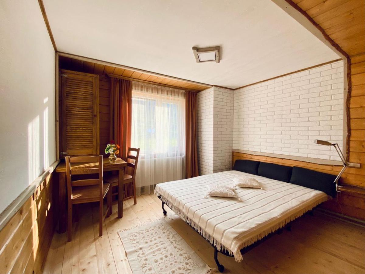 Krokus House เวอร์คอฟเวอนา ภายนอก รูปภาพ